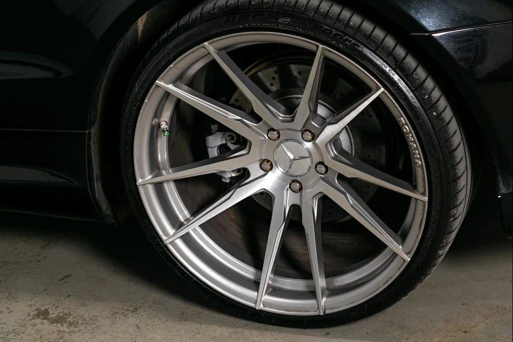 used 2009 Mercedes-Benz SL-Class car