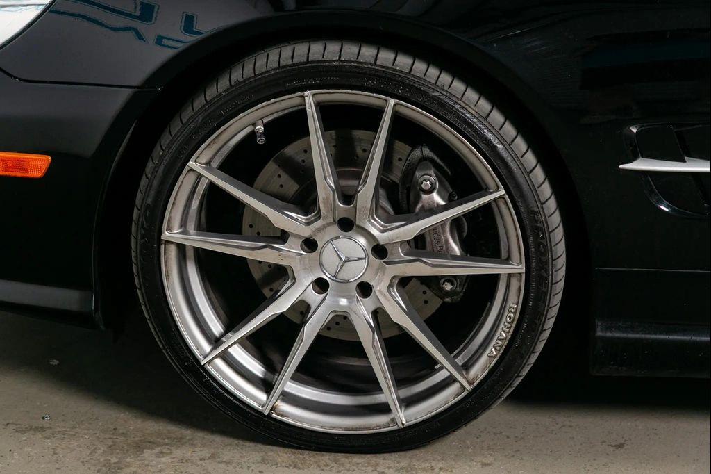 used 2009 Mercedes-Benz SL-Class car