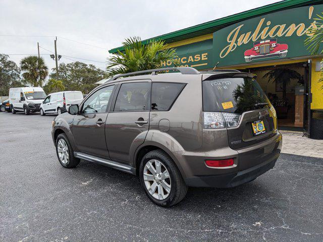 used 2011 Mitsubishi Outlander car, priced at $7,499