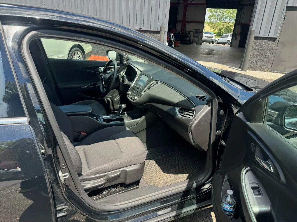 used 2017 Chevrolet Malibu car, priced at $9,999