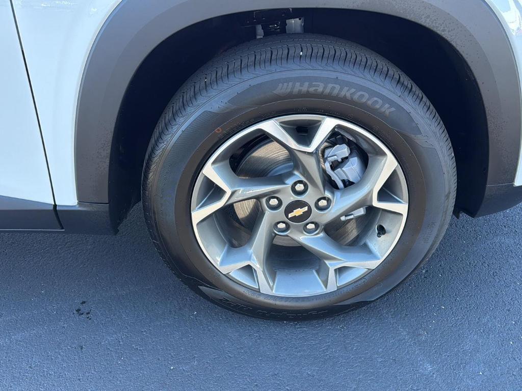 new 2026 Chevrolet Trax car, priced at $25,985