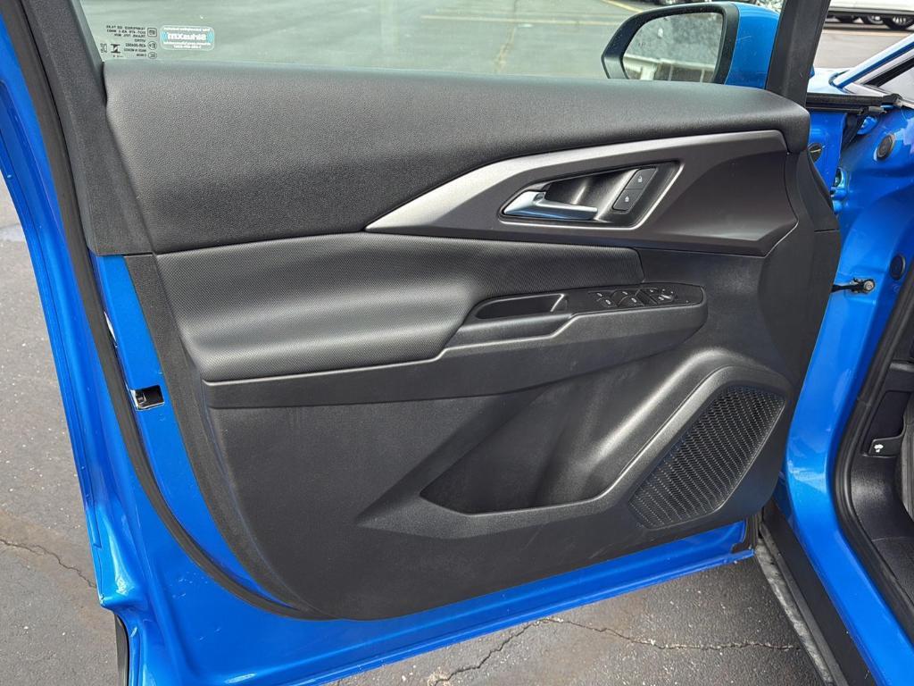 used 2025 Chevrolet Equinox EV car, priced at $26,700