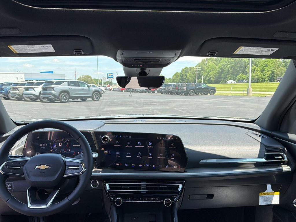 new 2026 Chevrolet Traverse car, priced at $47,015
