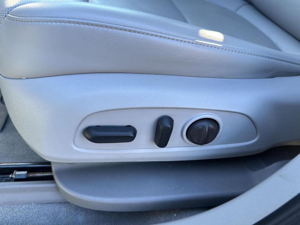 used 2023 GMC Acadia car, priced at $31,750