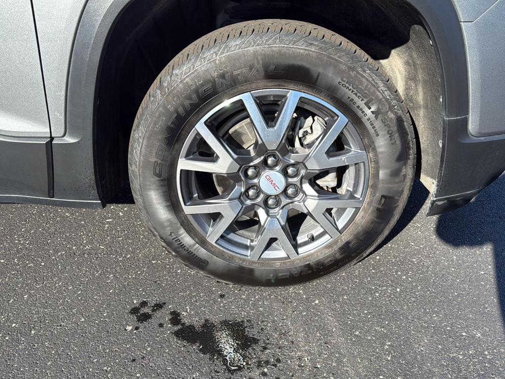 used 2023 GMC Acadia car, priced at $31,750