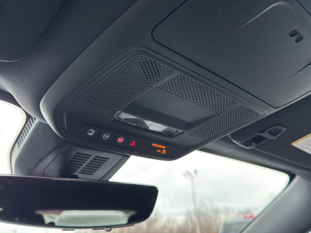 new 2026 Chevrolet Equinox car, priced at $33,735