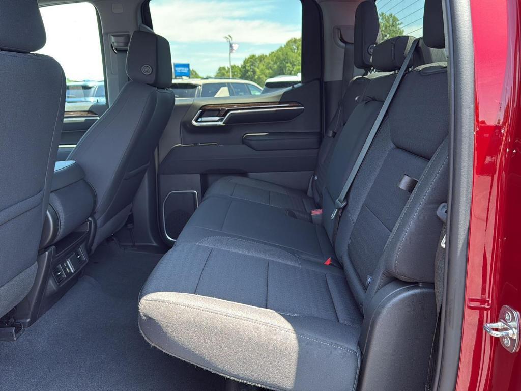 used 2023 GMC Sierra 1500 car, priced at $41,900