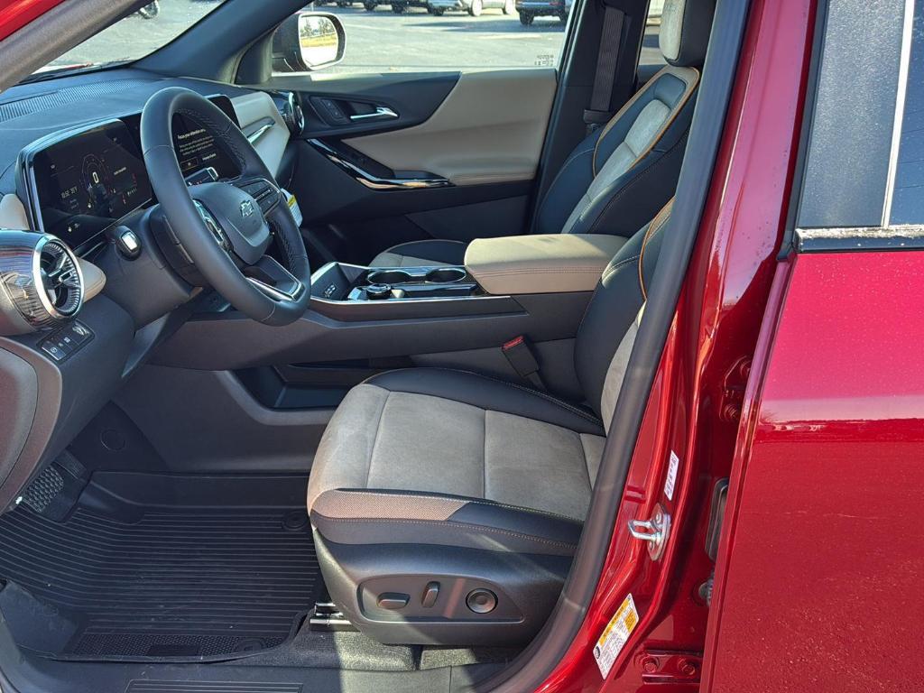 new 2026 Chevrolet Equinox car, priced at $36,805