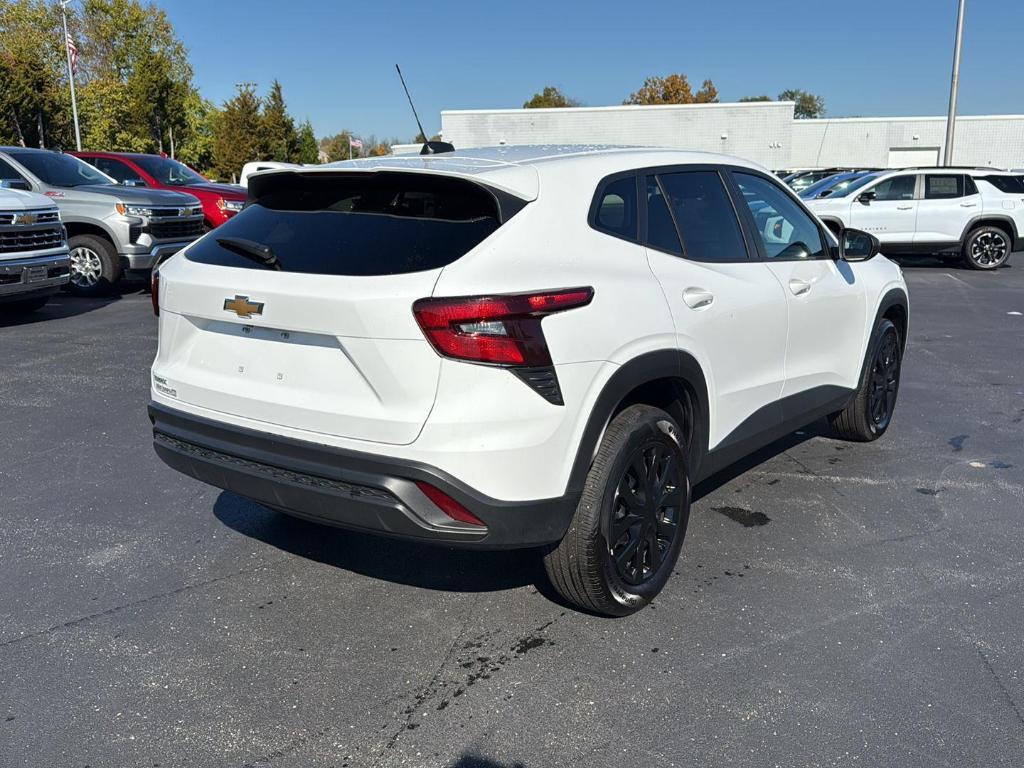 used 2025 Chevrolet Trax car, priced at $20,000