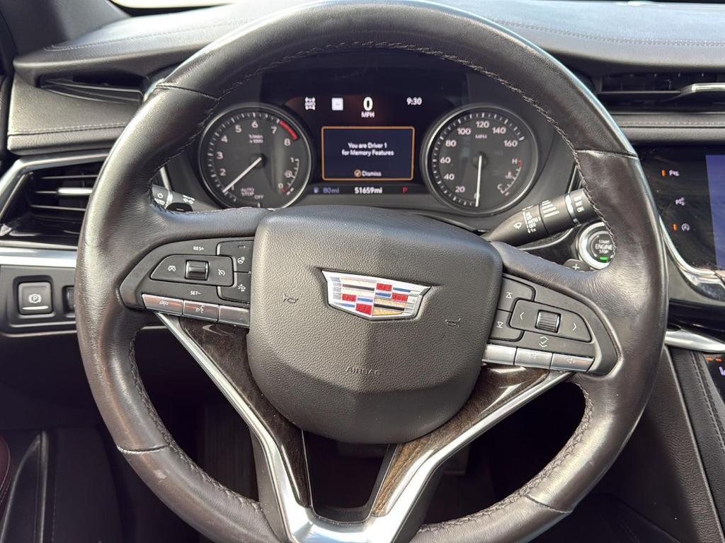 used 2023 Cadillac XT6 car, priced at $36,000