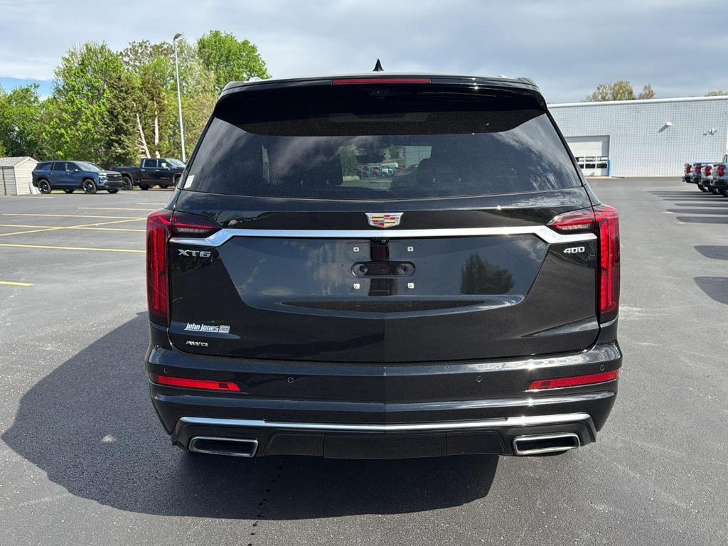 used 2023 Cadillac XT6 car, priced at $36,000