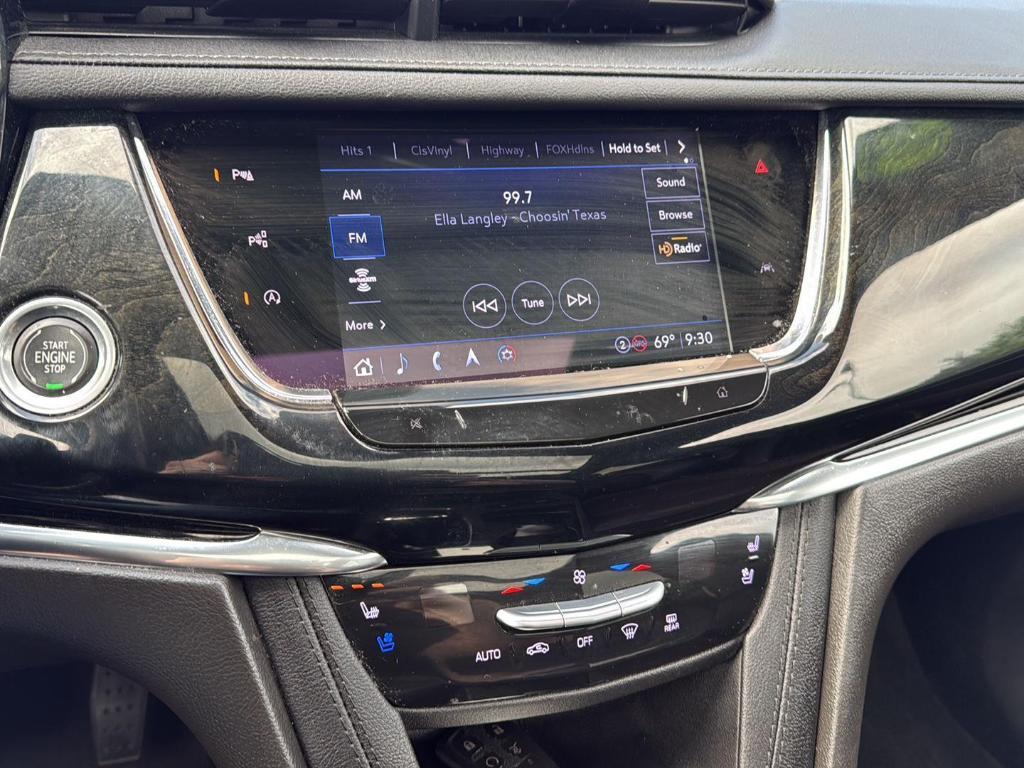 used 2023 Cadillac XT6 car, priced at $36,000