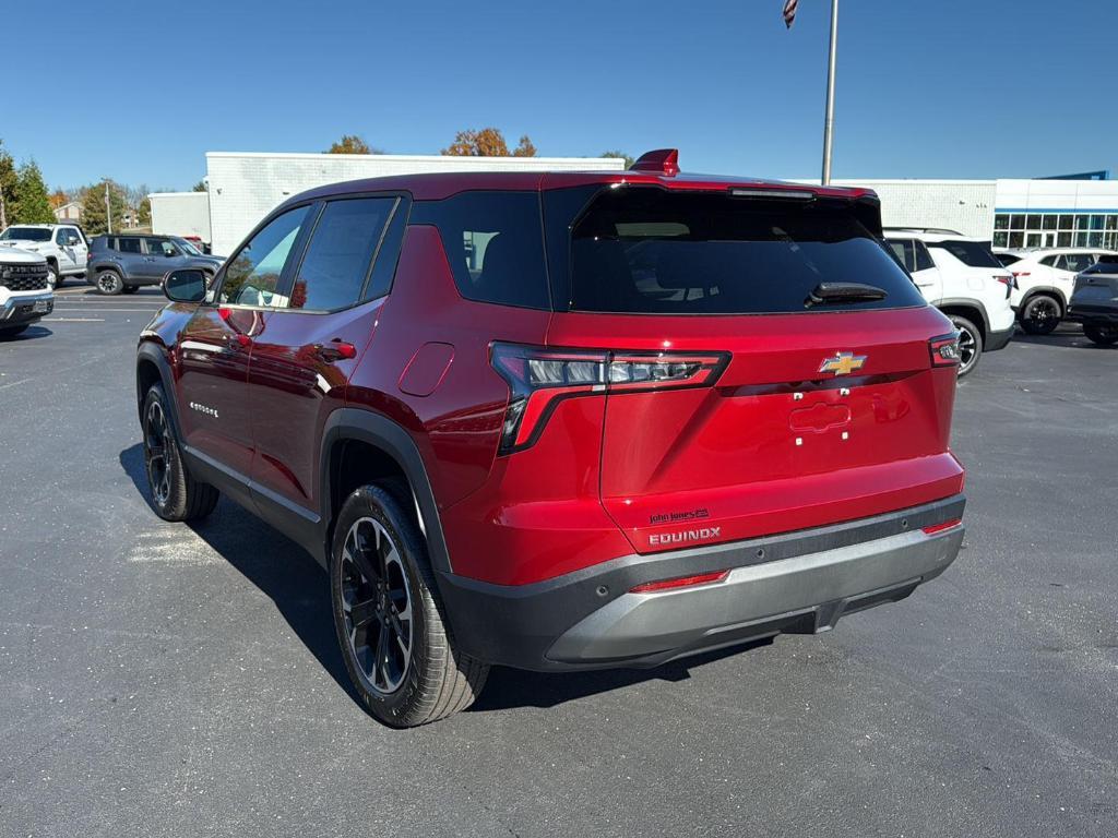 new 2026 Chevrolet Equinox car, priced at $32,355