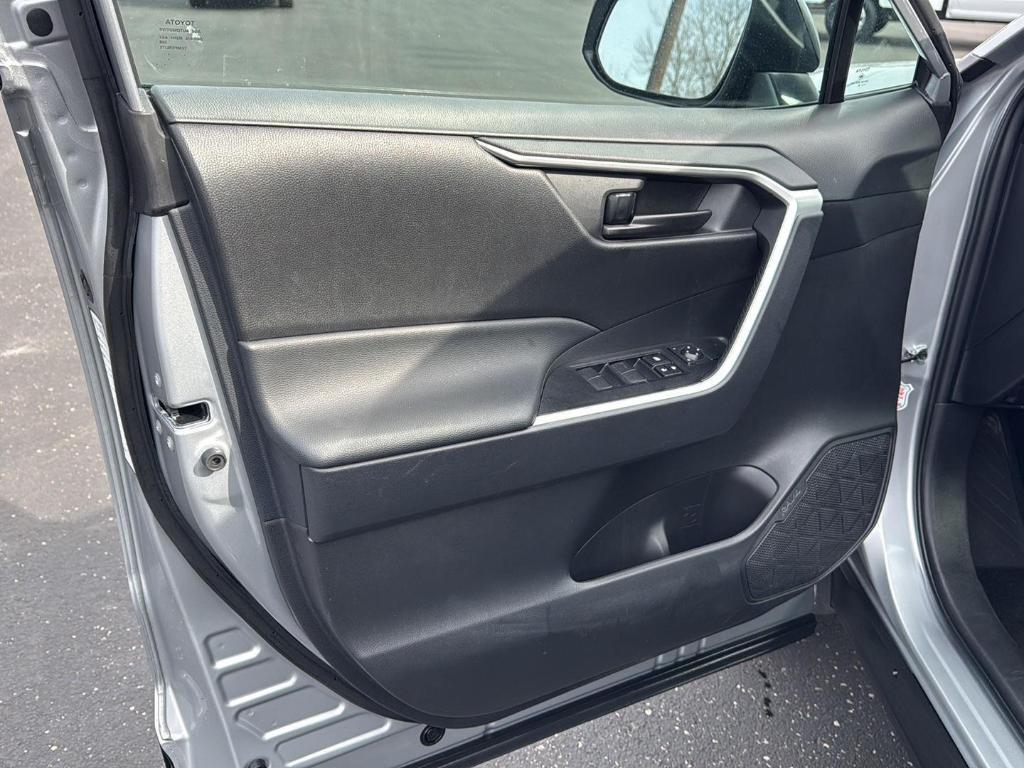 used 2025 Toyota RAV4 car, priced at $31,500