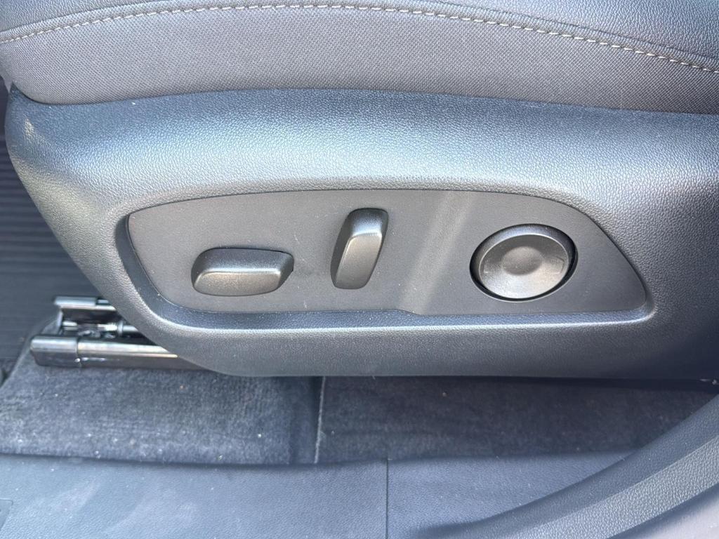 used 2026 Chevrolet Equinox car, priced at $30,000