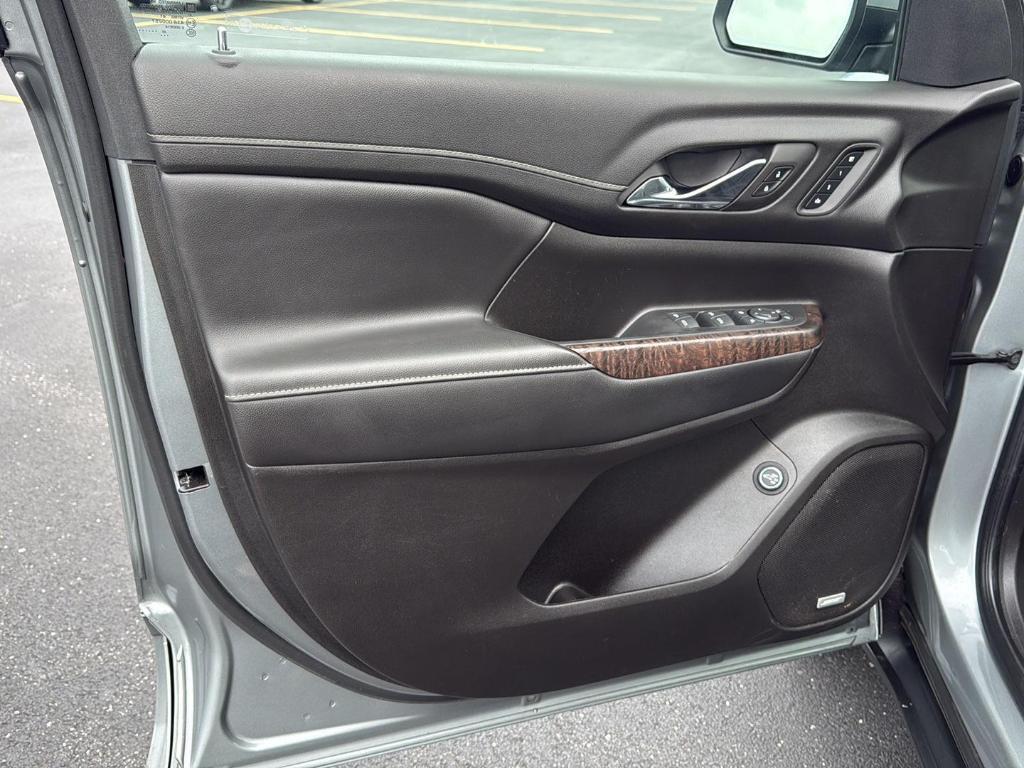 used 2023 GMC Acadia car, priced at $38,750