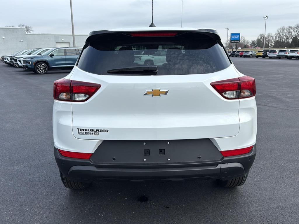 new 2026 Chevrolet TrailBlazer car, priced at $25,985