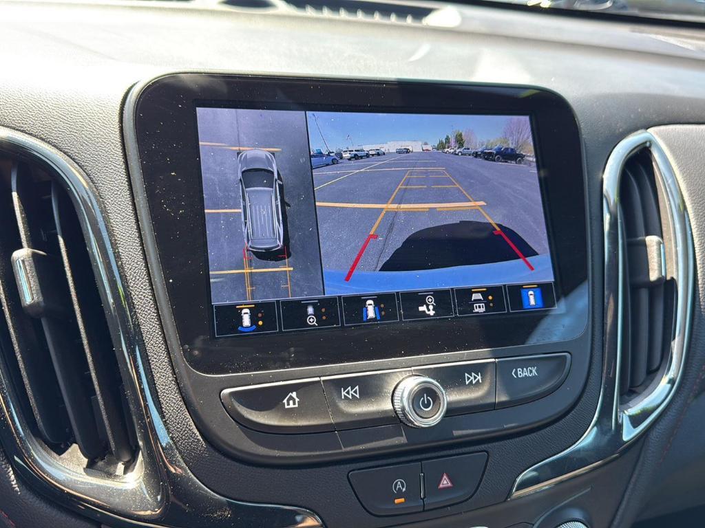 used 2023 Chevrolet Equinox car, priced at $25,600
