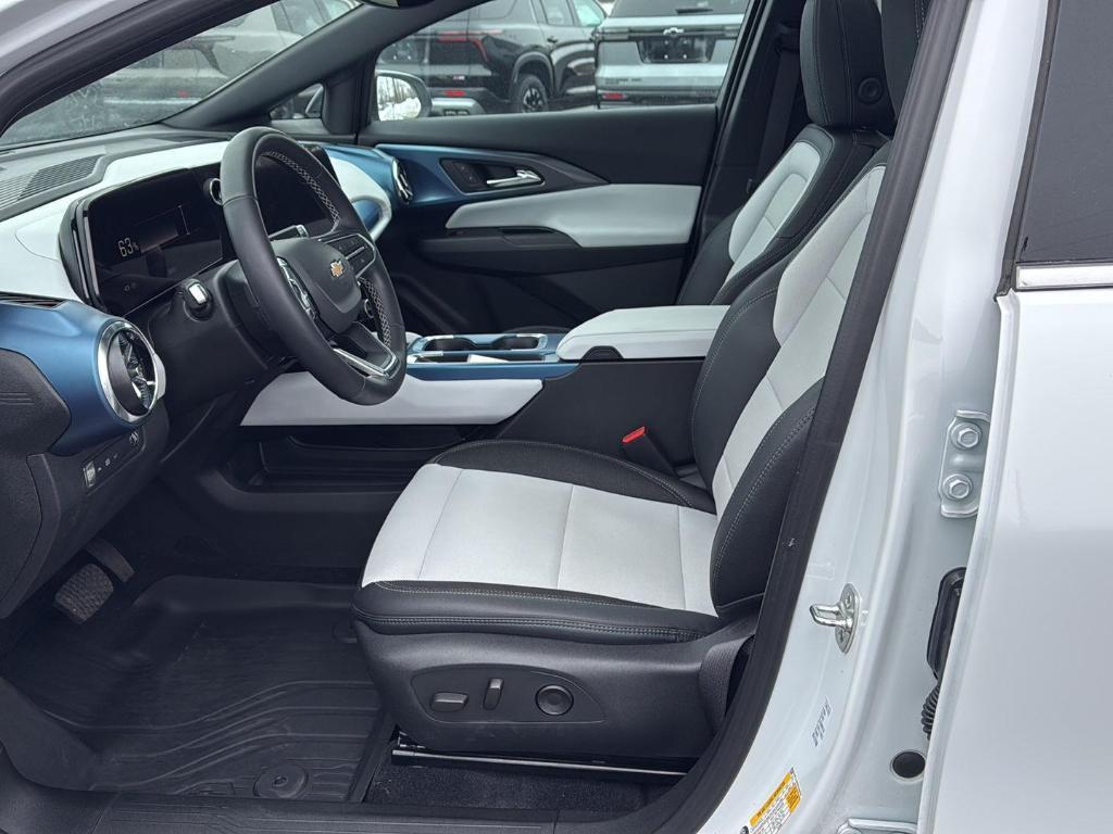 used 2024 Chevrolet Equinox EV car, priced at $24,700