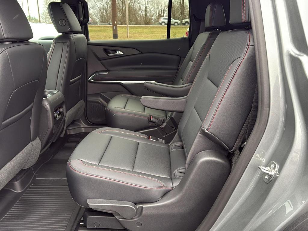 new 2026 Chevrolet Traverse car, priced at $51,327