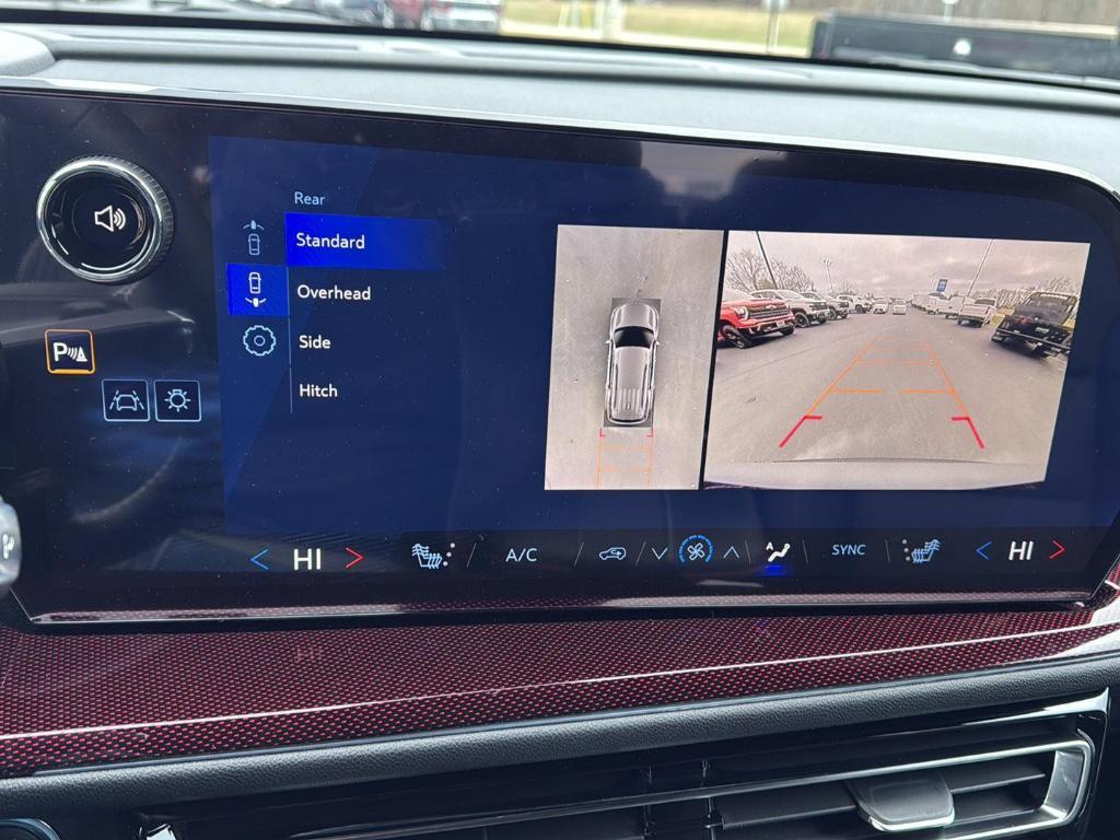 new 2026 Chevrolet Traverse car, priced at $51,327