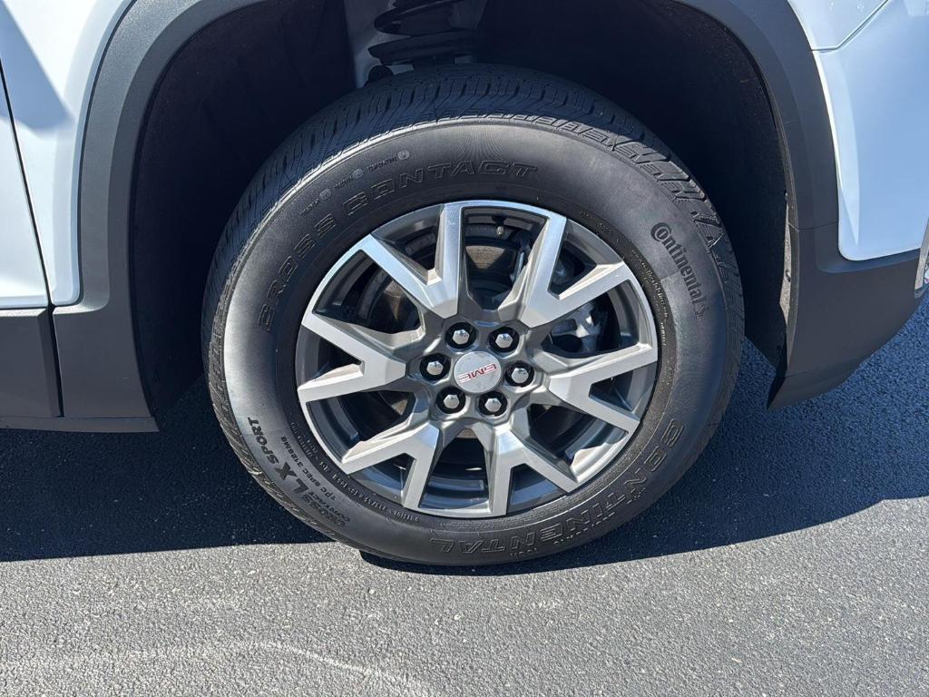 used 2023 GMC Acadia car, priced at $29,400