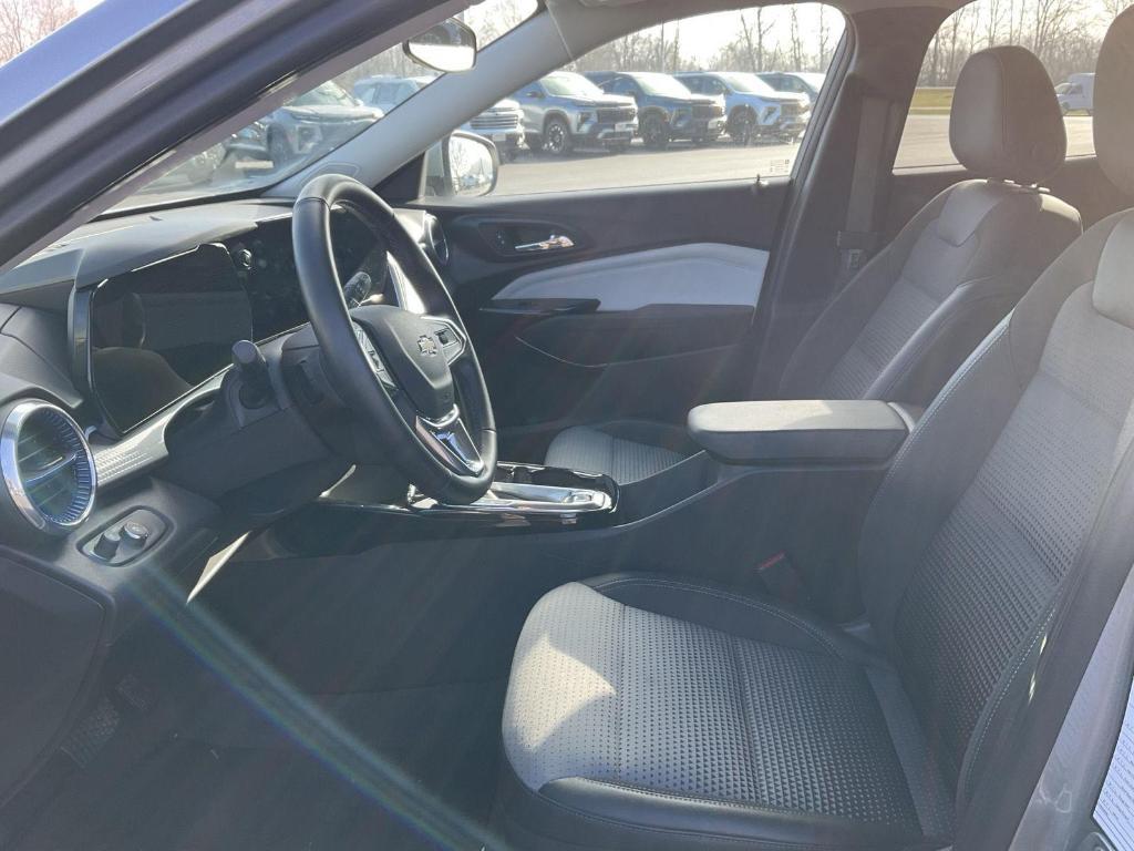 used 2025 Chevrolet Trax car, priced at $22,500