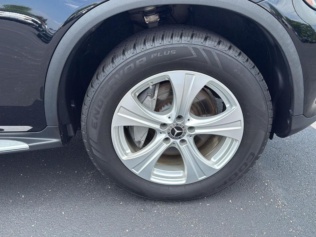 used 2018 Mercedes-Benz GLC 300 car, priced at $16,450