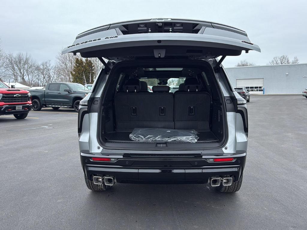 new 2026 Chevrolet Traverse car, priced at $60,780
