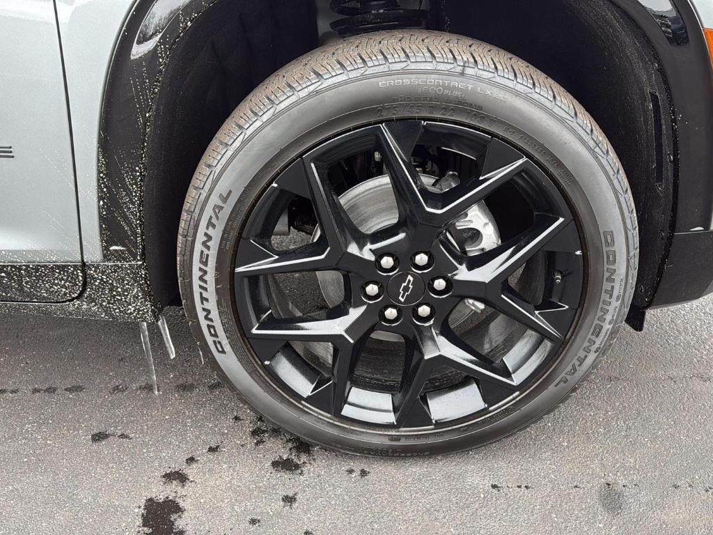 new 2026 Chevrolet Traverse car, priced at $60,780