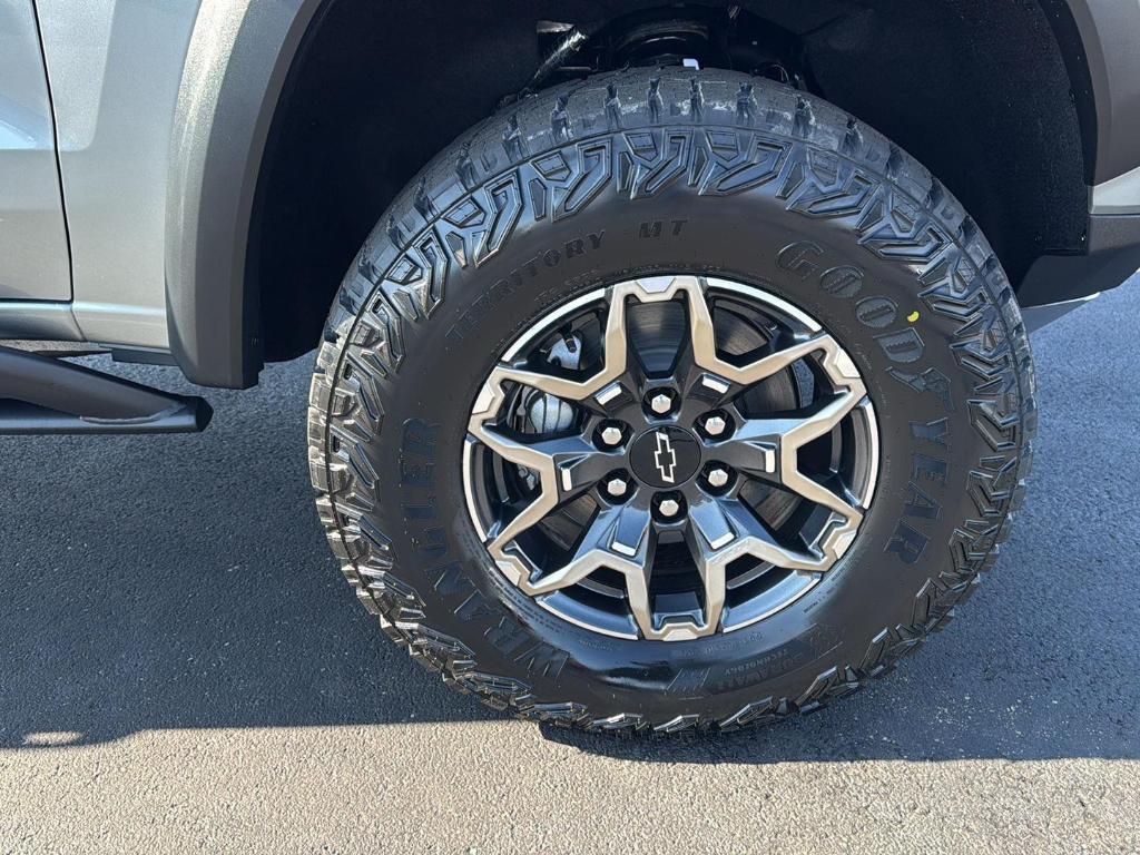 new 2026 Chevrolet Colorado car, priced at $50,900