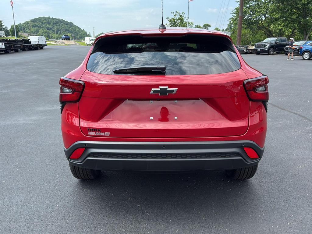new 2026 Chevrolet Trax car, priced at $25,365