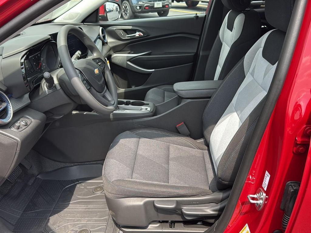 new 2026 Chevrolet Trax car, priced at $25,365