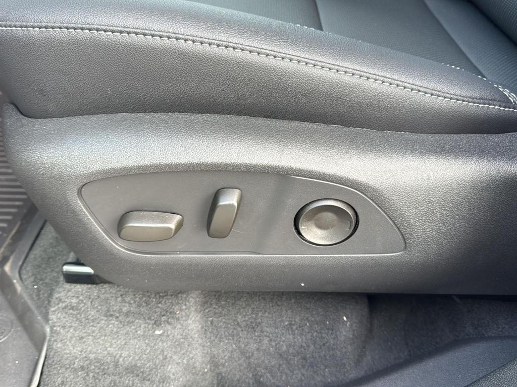 new 2026 Chevrolet Traverse car, priced at $45,546