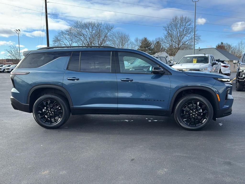 new 2026 Chevrolet Traverse car, priced at $45,546
