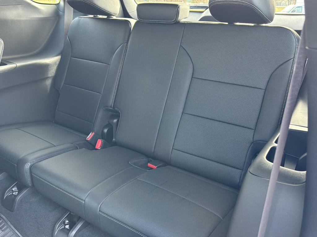 new 2026 Chevrolet Traverse car, priced at $45,546