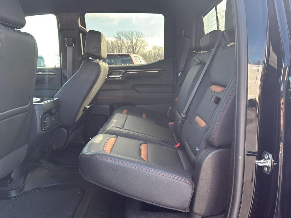 used 2024 GMC Sierra 1500 car, priced at $59,900