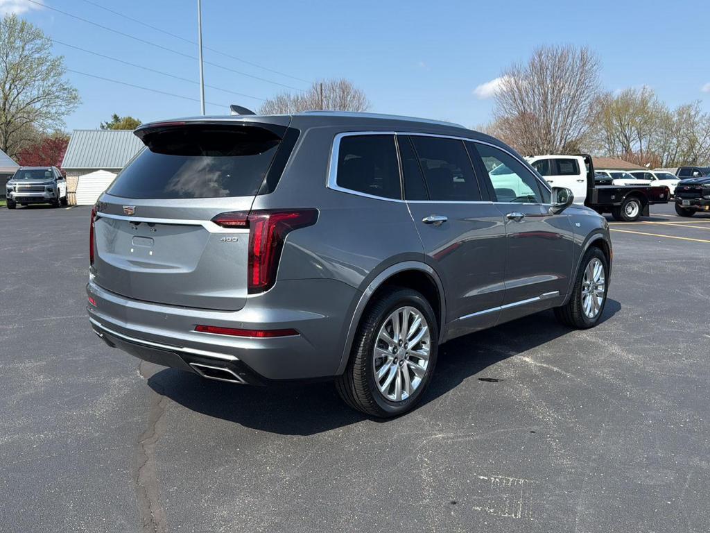 used 2020 Cadillac XT6 car, priced at $25,000