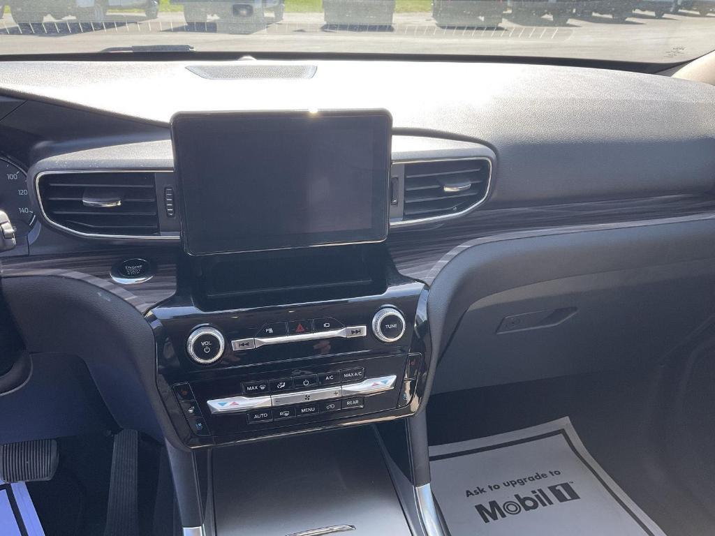 used 2023 Ford Explorer car, priced at $29,900