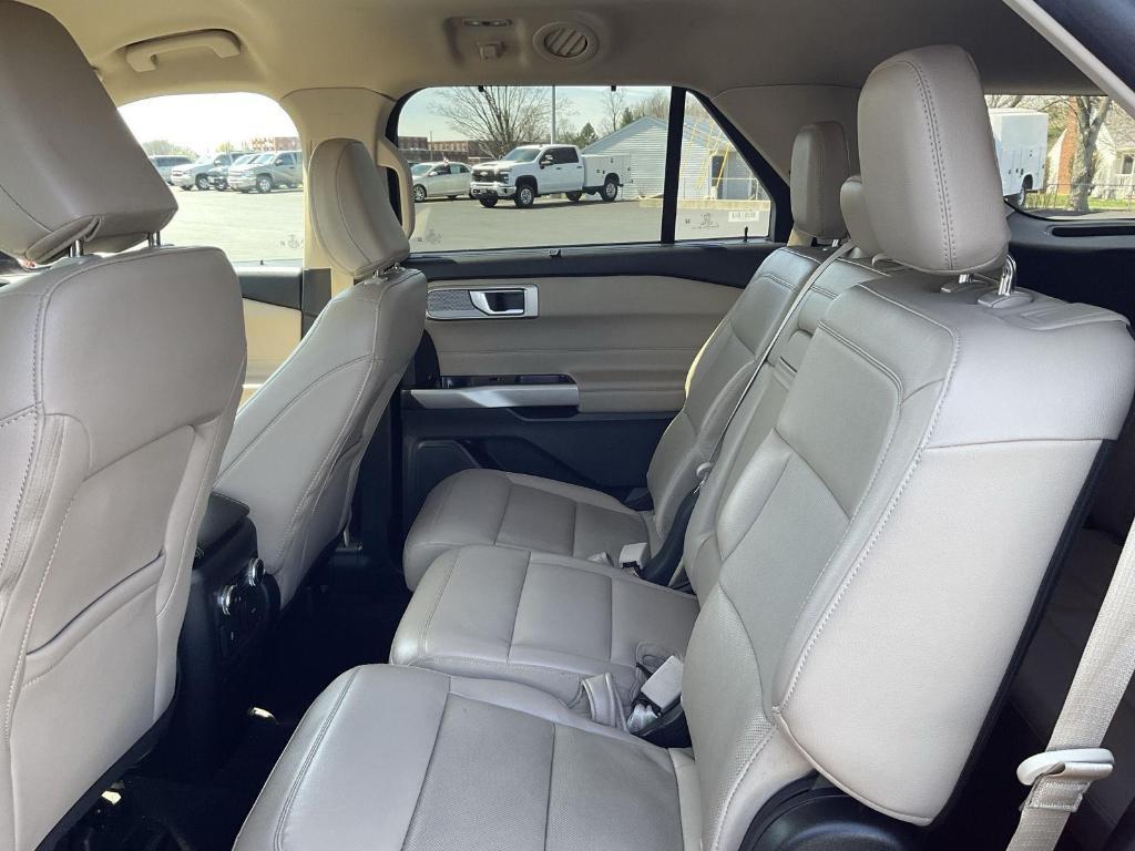 used 2023 Ford Explorer car, priced at $29,900