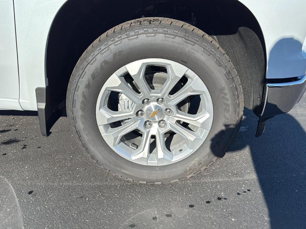 new 2026 Chevrolet Silverado 1500 car, priced at $58,926