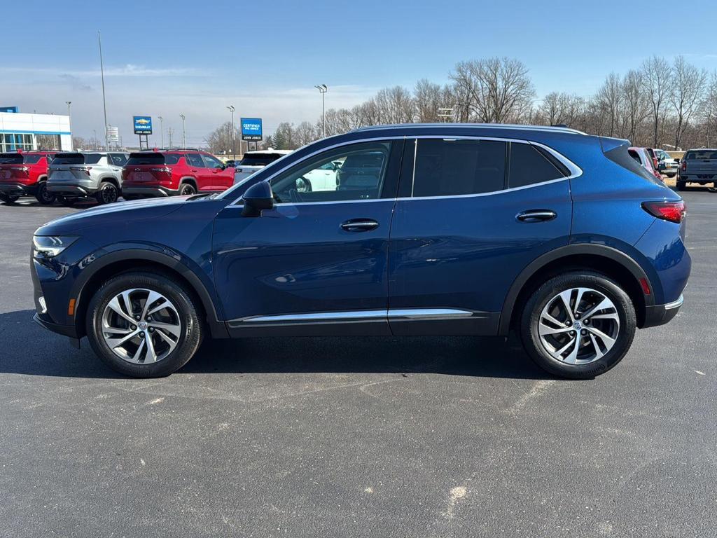 used 2022 Buick Envision car, priced at $25,900