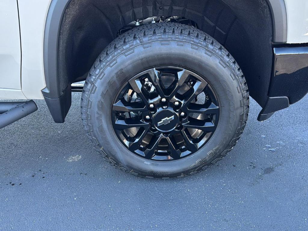 new 2026 Chevrolet Silverado 2500 car