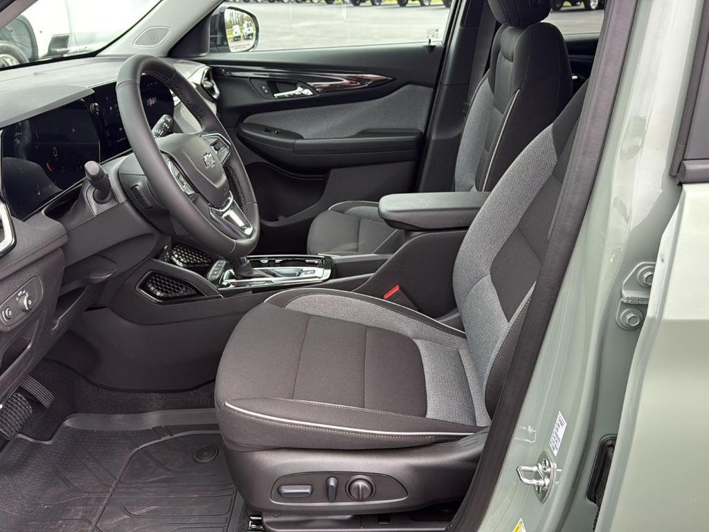 new 2026 Chevrolet TrailBlazer car, priced at $30,980