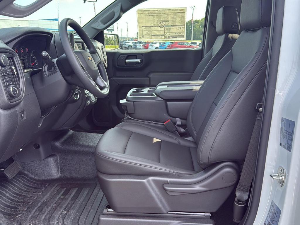 new 2026 Chevrolet Silverado 1500 car, priced at $40,111