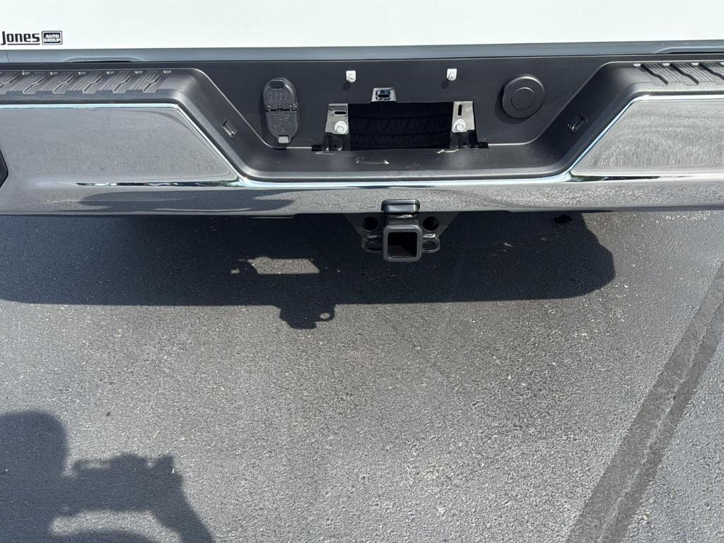 new 2026 Chevrolet Silverado 1500 car, priced at $40,111