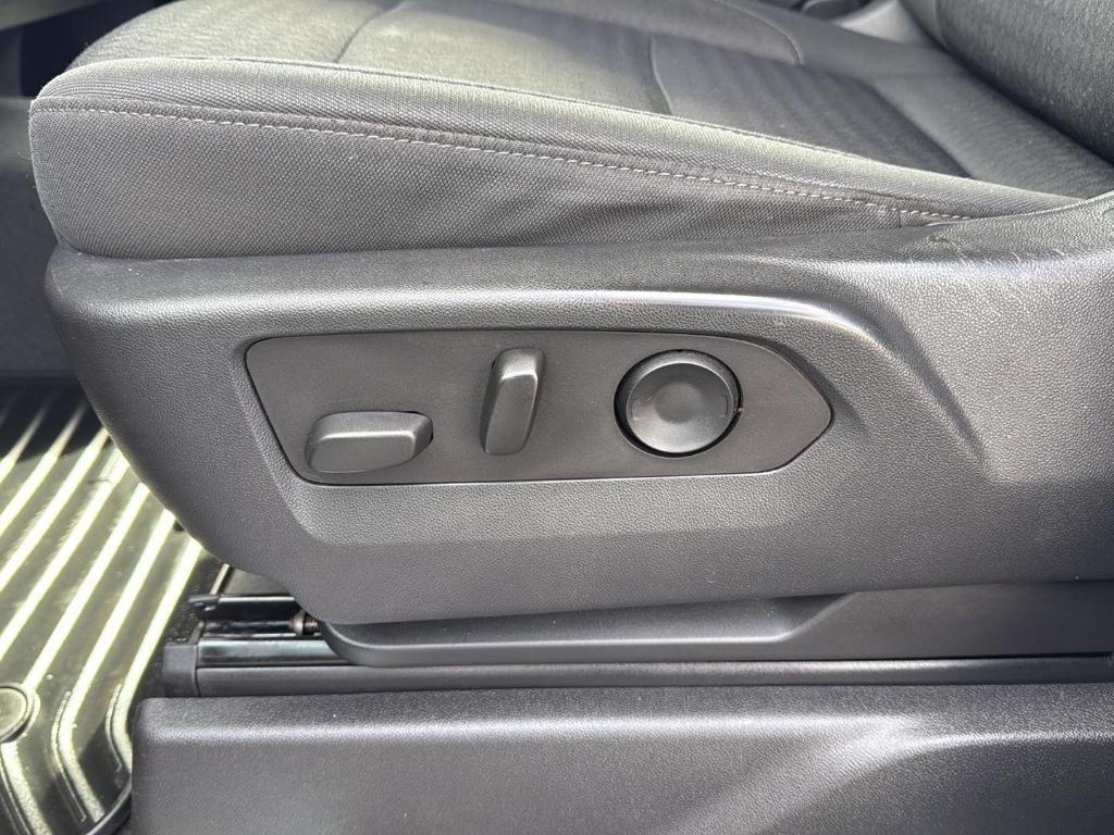 used 2022 GMC Sierra 1500 car, priced at $38,800