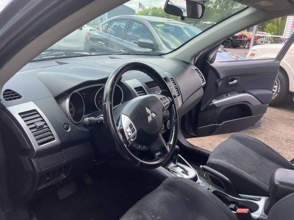 used 2009 Mitsubishi Outlander car, priced at $1,895