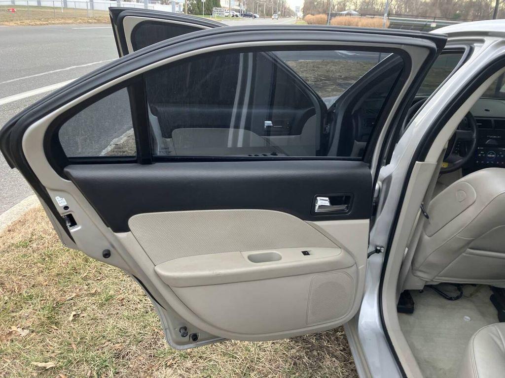 used 2007 Ford Fusion car, priced at $2,995