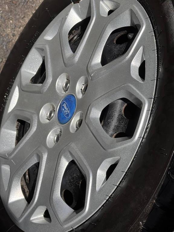 used 2012 Ford Focus car, priced at $2,195